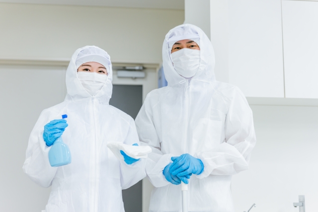 徹底した脱臭と除菌を可能にする特殊清掃の具体的な作業内容と工程